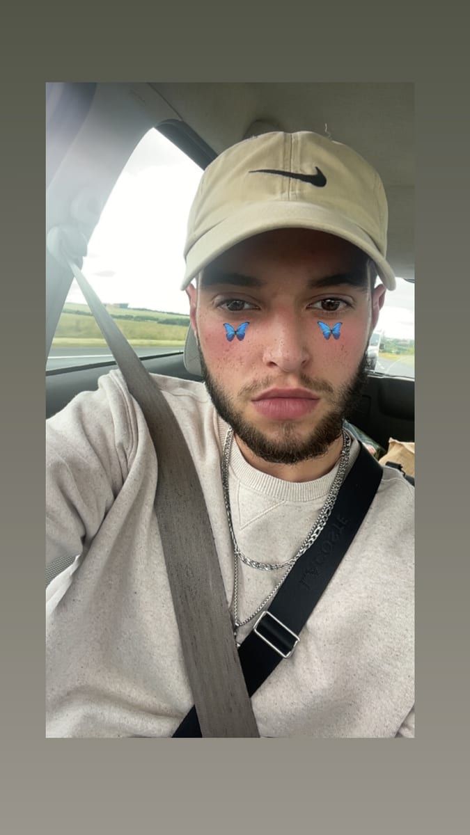 Profil de Adin